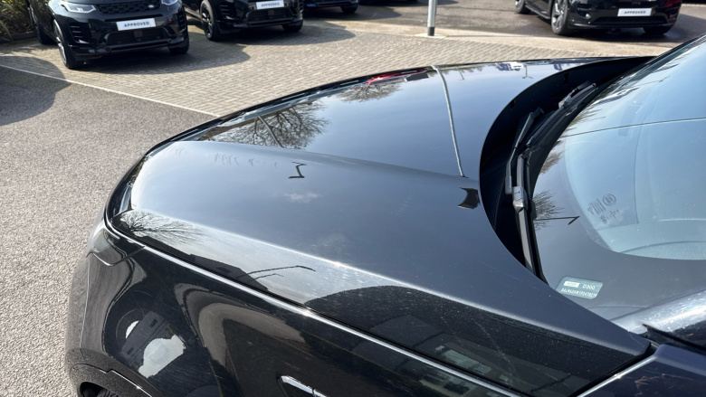 Land Rover Discovery 3.0 D300 Dynamic SE 5dr Auto Diesel Station Wagon